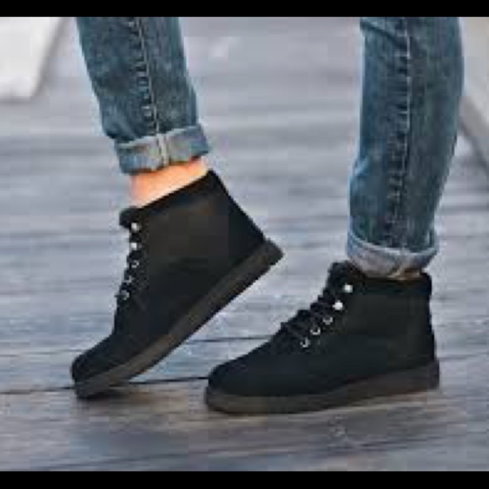 !!!NEW UGG BETHANY BLACK water resistant